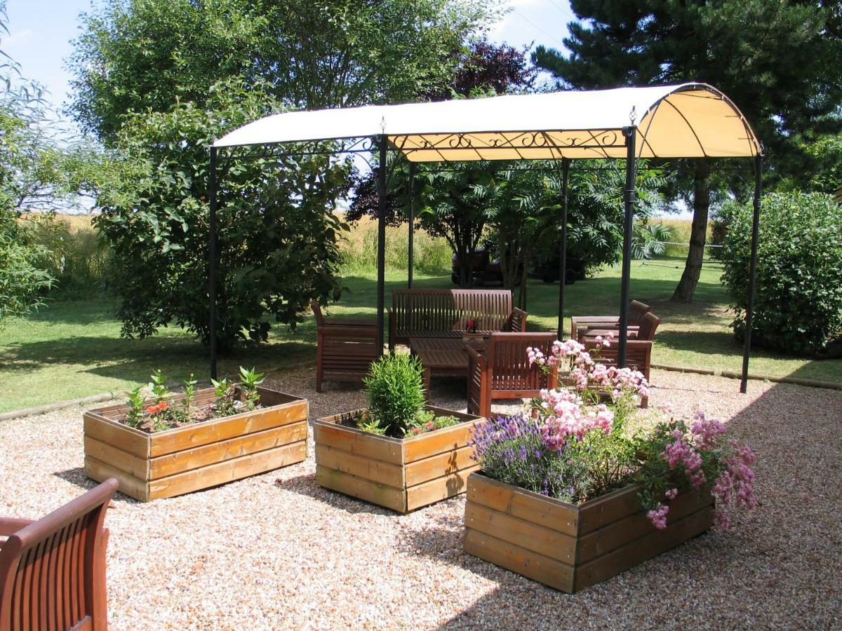 La Bihourderie Bed & Breakfast Azay-sur-Indre Exterior photo